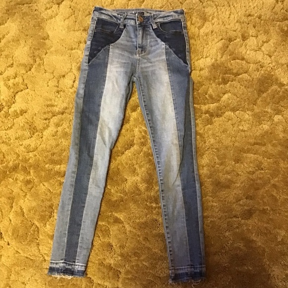 American Eagle Hi-Rise Jegging Crop Jeans - Picture 4 of 10